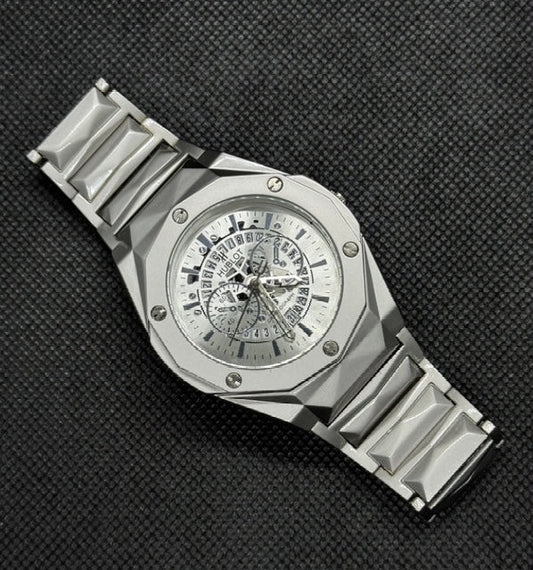 Diamond Cut New-Hublot Watch